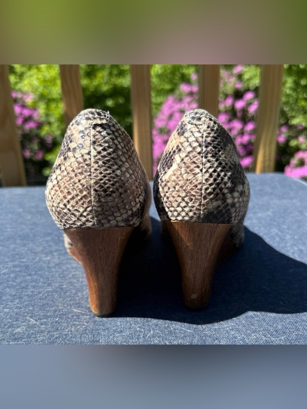 Clarks Chic Leather Snakeskin Wedge Heel Shoes Sz 10 Women’s - Picture 4 of 8